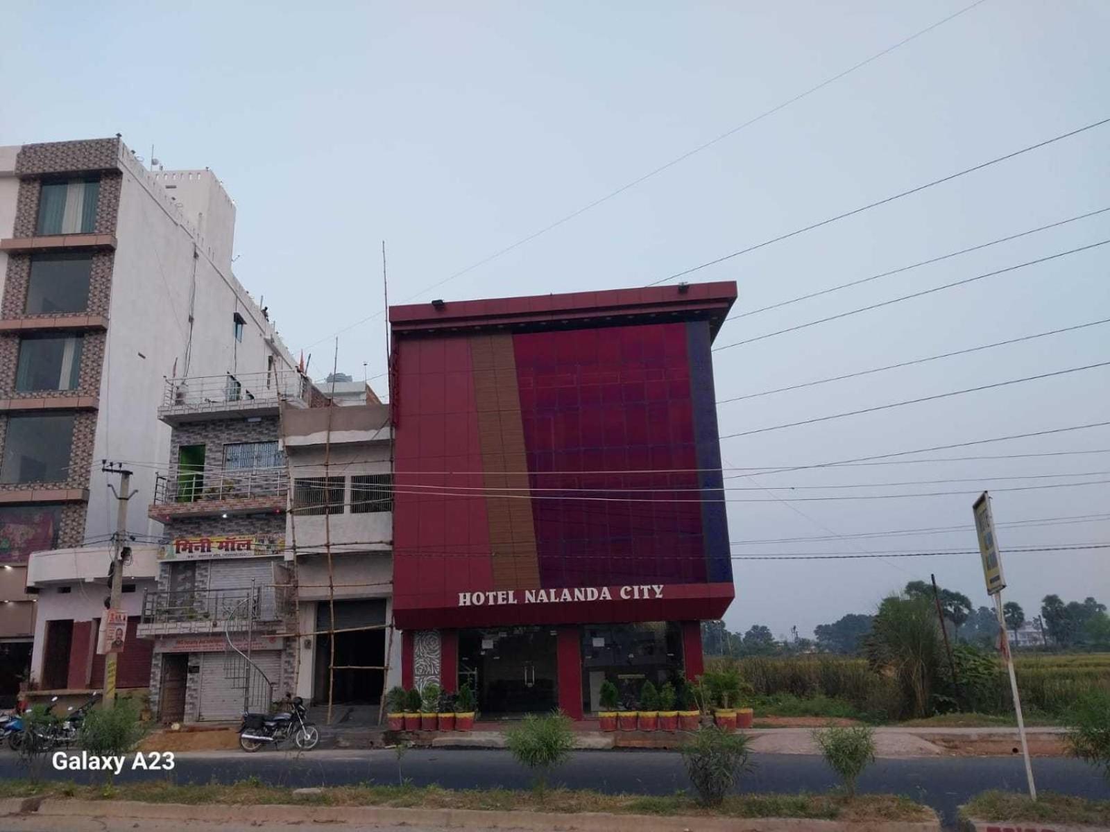 Hotel Nalanda City & Restaurant Dipnagar ภายนอก รูปภาพ
